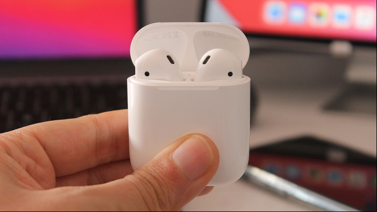 ¿Merece la pena comprar los AirPods 2 en 2025?